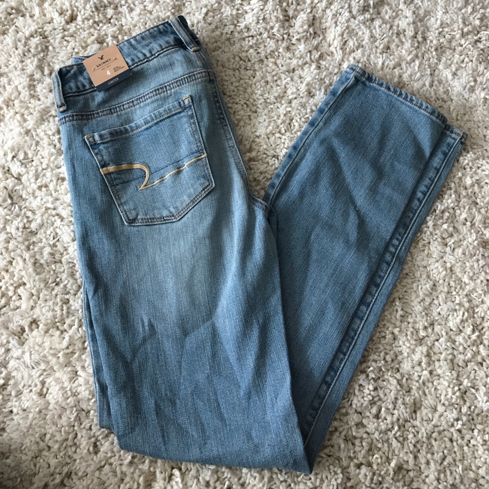 NWT - AE Skinny stretch jeans