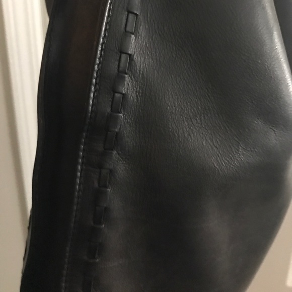 Gorgeous Coach Hobo - Picture 1 of 4