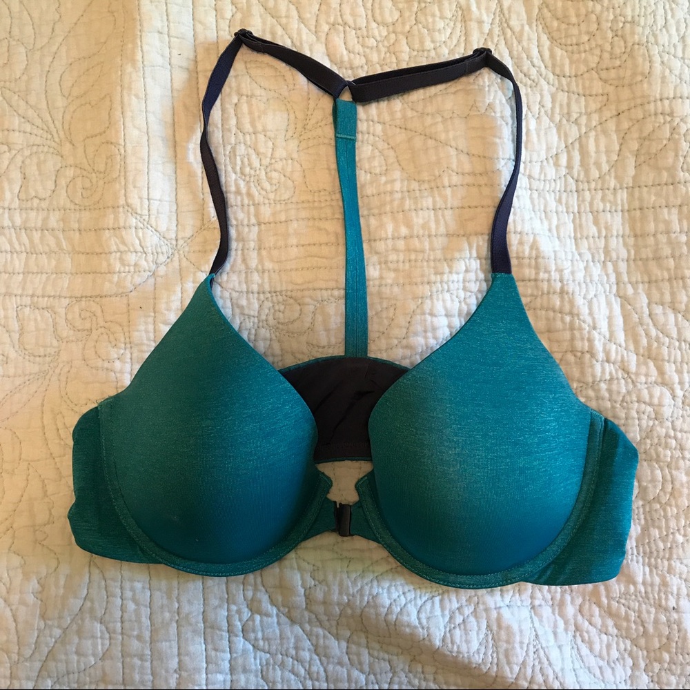 T-back, racerback T-shirt VS bra