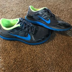 Nike free 4.0 men's shoes
