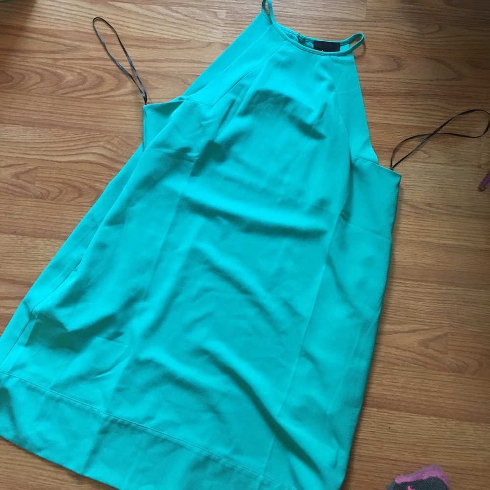 Chiffon dress with keyhole back