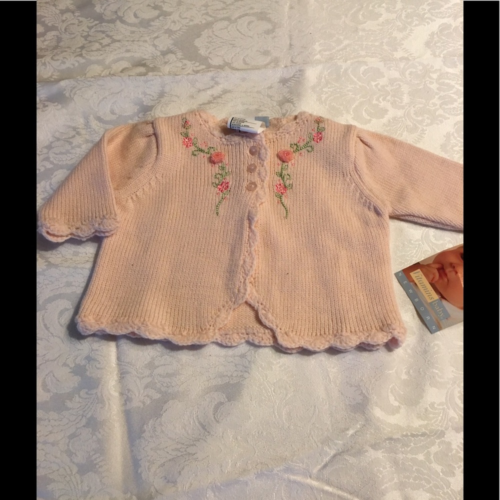 Vitamins Baby Pink Sweater with Flowers 🌺