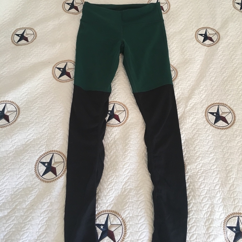 Alo Yoga Goddess leggings Size S