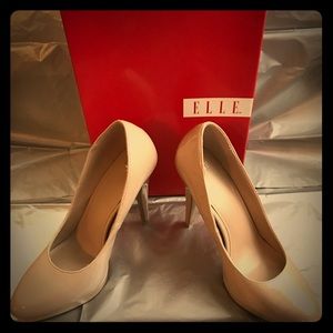 Elle Elyalena Nude Heels size 7.5 New