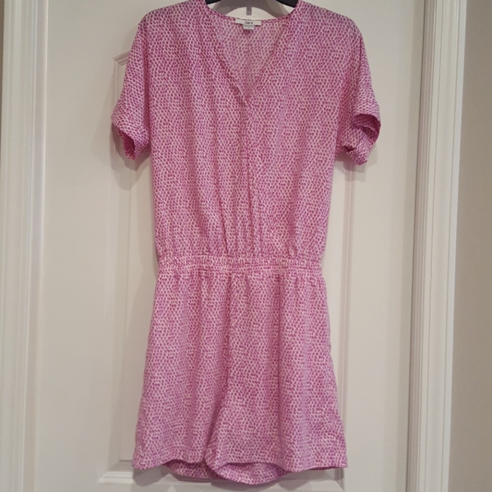 Short sleeve romper