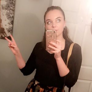 Meet your Posher, Simone