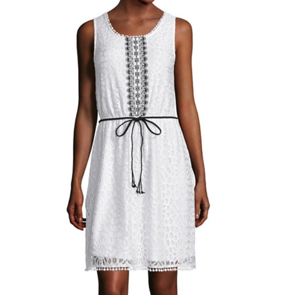 Belted Lace Blouson Dress