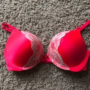 Victoria's Secret Bombshell Ultimate Push Up 34C
