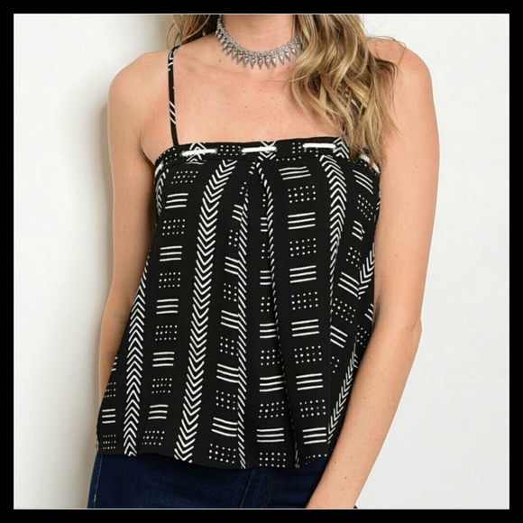 Tops - 🌴LACE UP OPEN BACK🌴