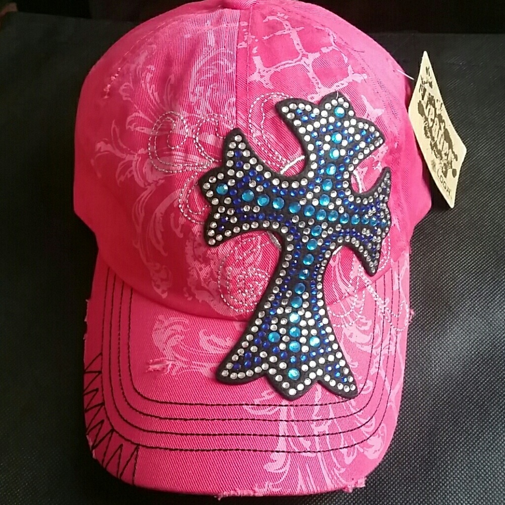Fashionable baseball cap