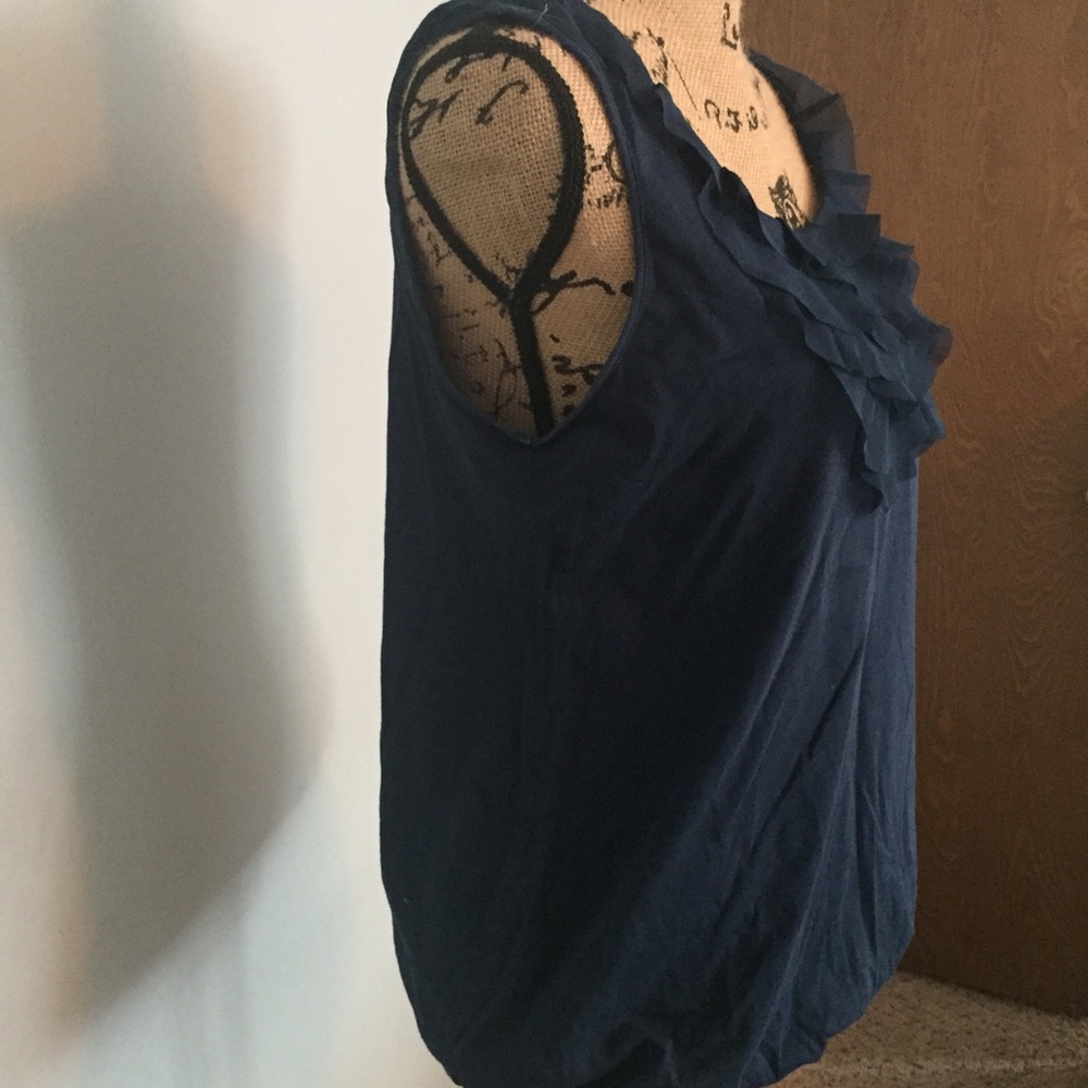 LOFT Petal Shell Tank - Picture 5 of 8