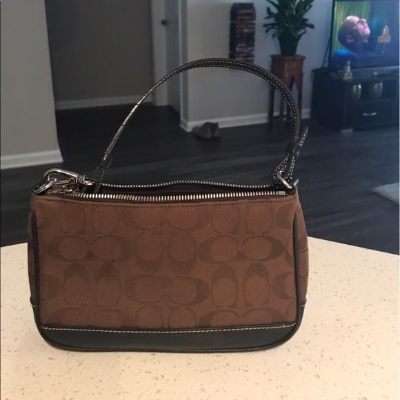 Chocolate Coach Bag - Picture 1 of 4