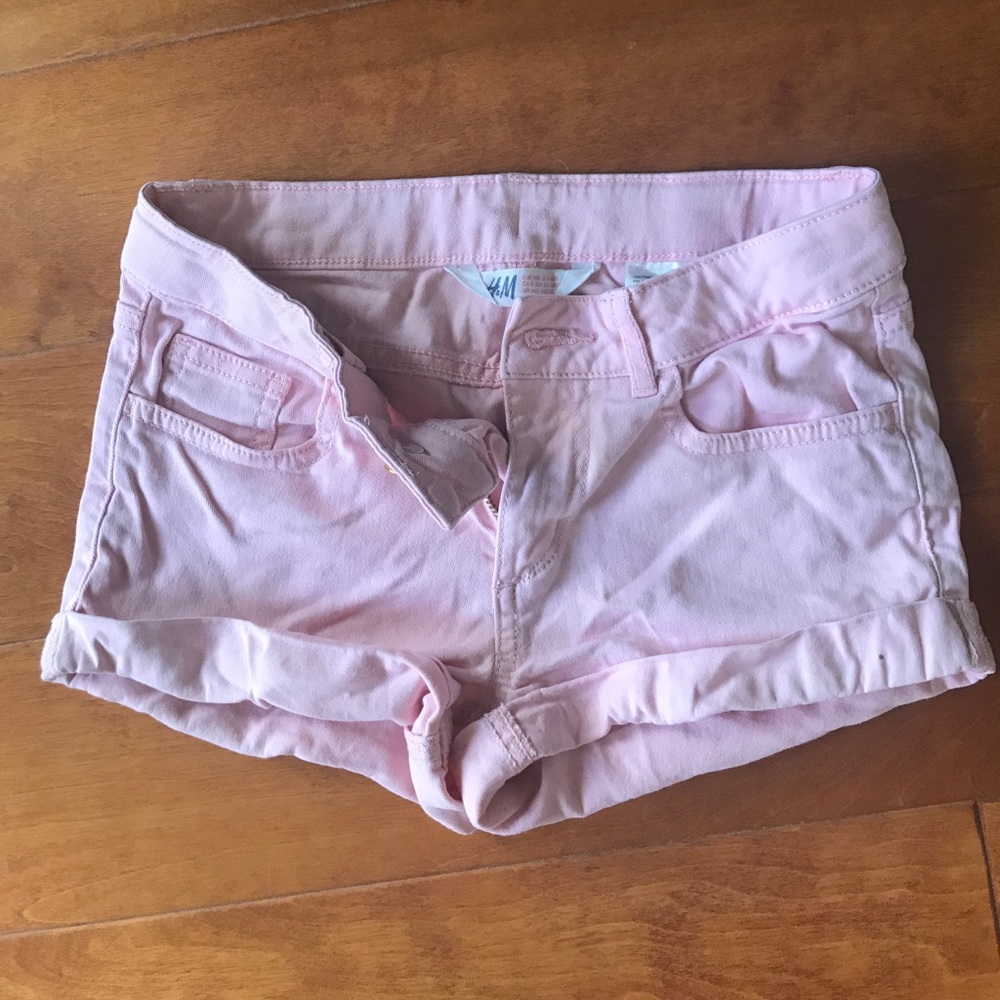 Girls pink shorts.