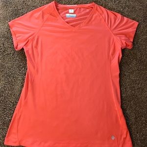 Columbia women's Omni freeze tshirt.