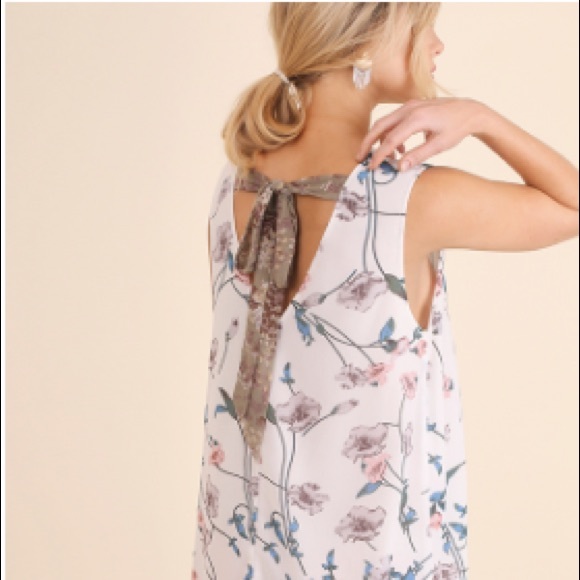 🆕Floral Print V-Neck Back Bow Dress - Picture 3 of 4