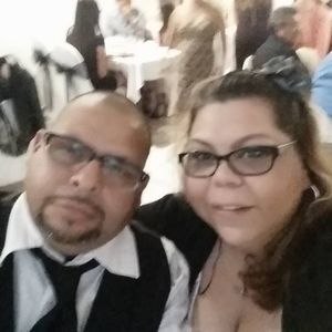 Meet your Posher, Manuela