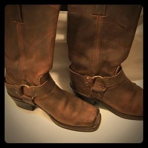 Frye boot