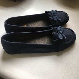 Hot Cakes Navy Flats with Bow