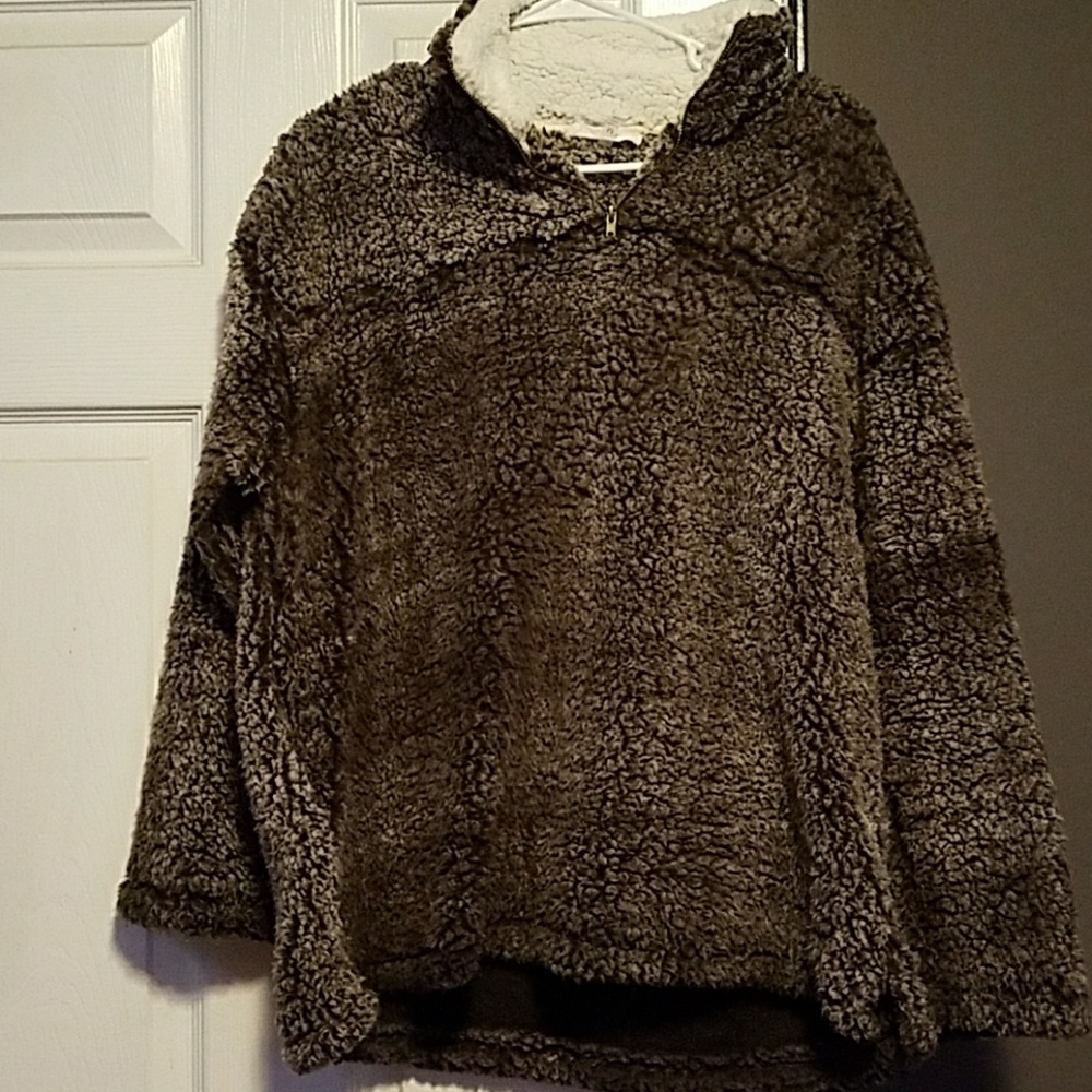 Brown Peach Love Sherpa Pull over