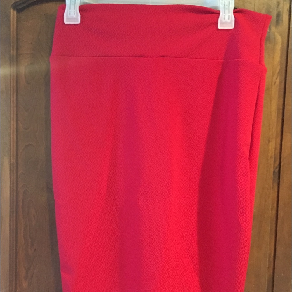 Lularoe Red Cassie skirt M, NWOT