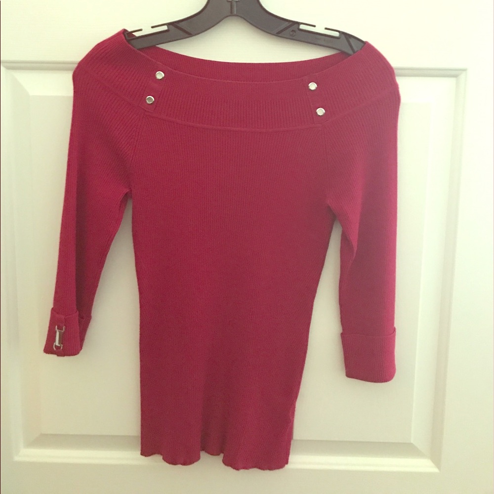 Boat Neck 3/4 length Sweater with classic detail