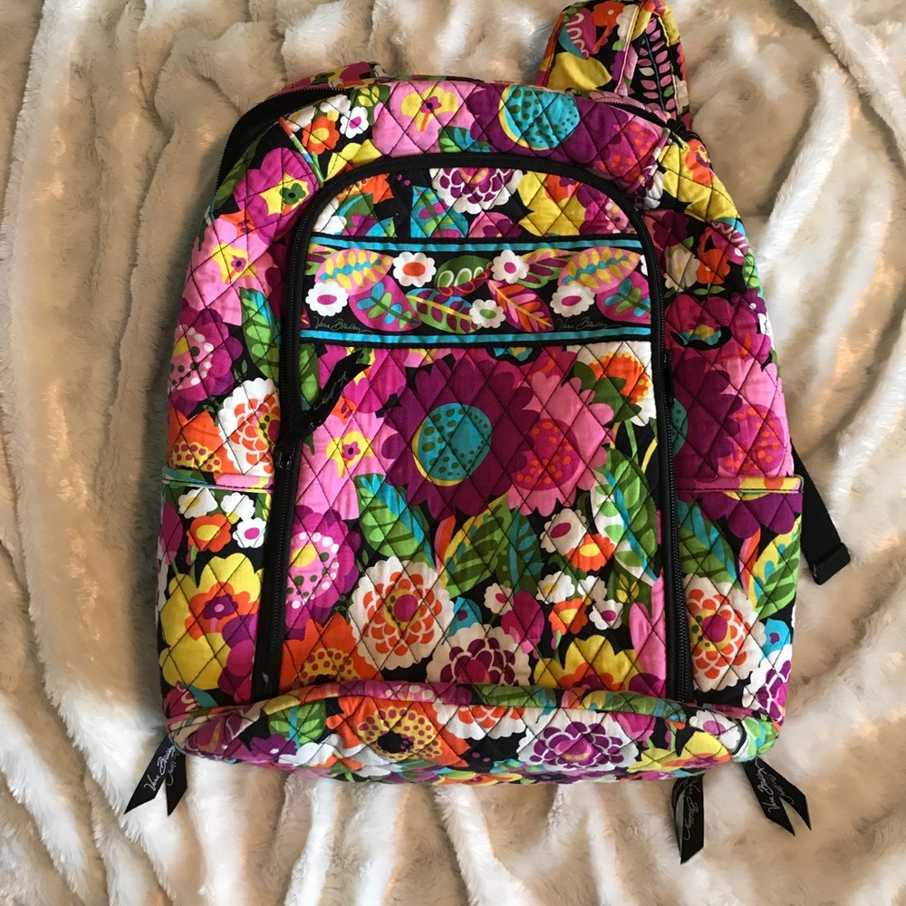 Vera Bradley large Backpack in Va Va Bloom