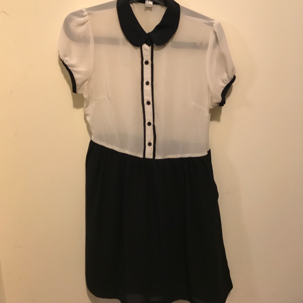 Forever 21 Dress with Peter Pan Collar
