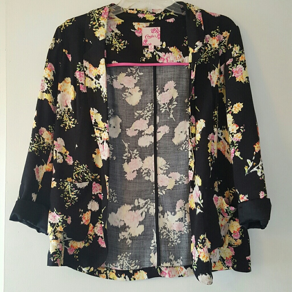 Black Floral Blazer