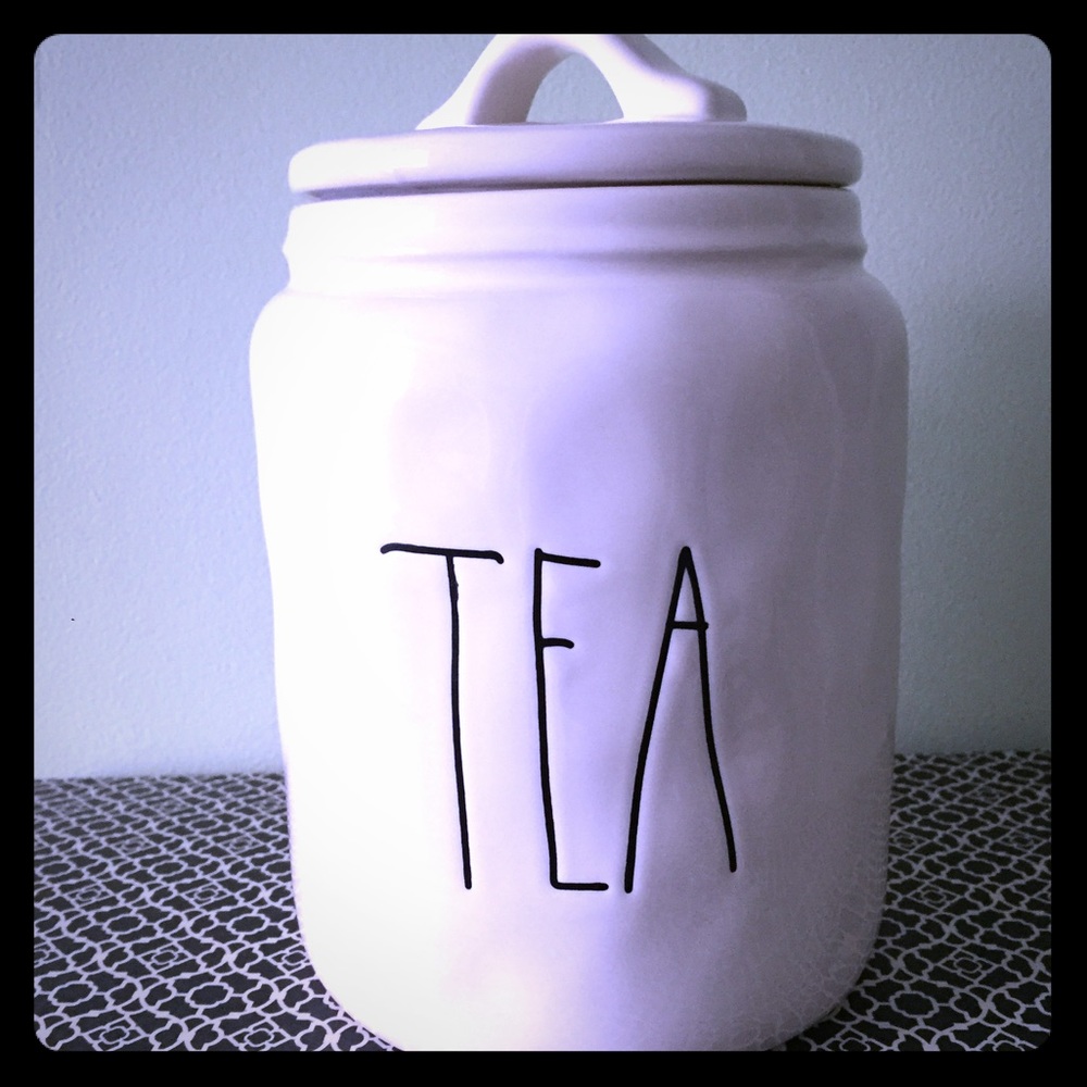 RAE DUNN Canister