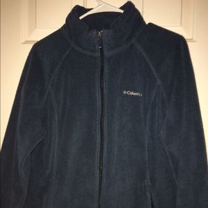 navy blue columbia jacket