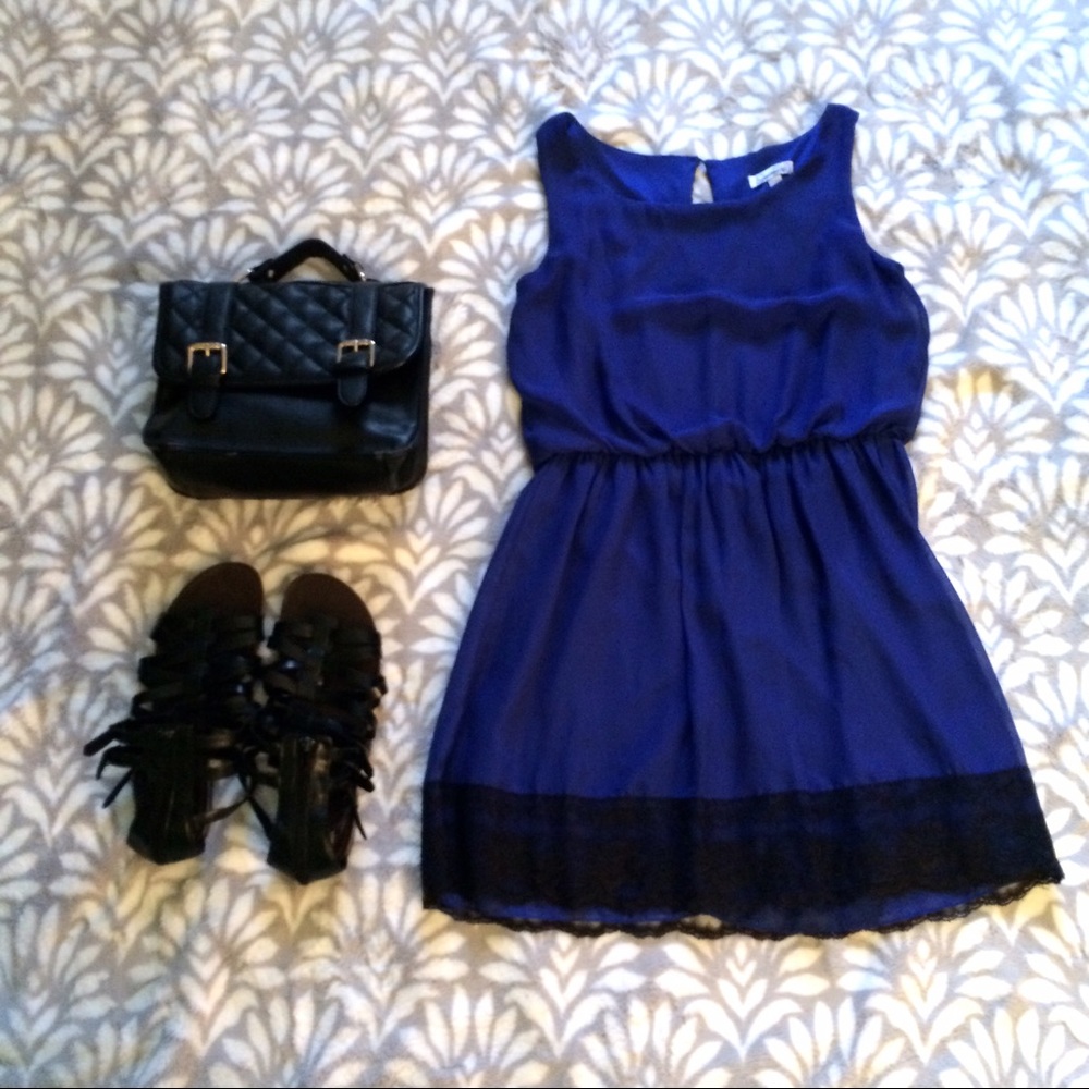 Royal Blue & Black Lacey Dress 🖤💙