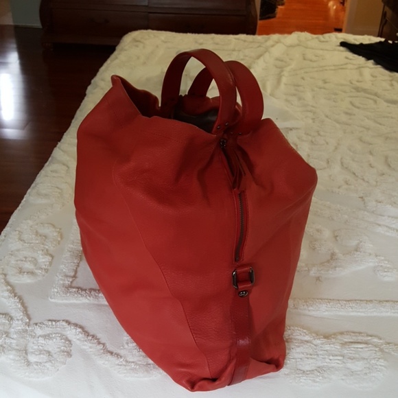 NWOT Kenneth Cole BAG   IMPECCABLE!!!! - Picture 1 of 8