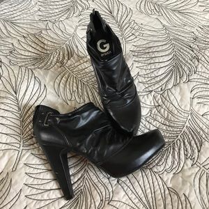 Black Womens Guess Booties.