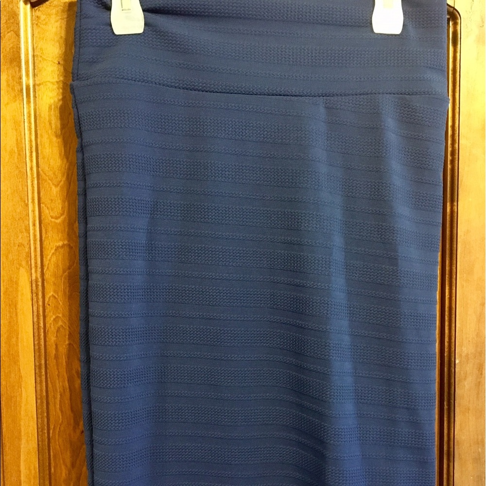 LuLaRoe Cassie M Navy NWOT