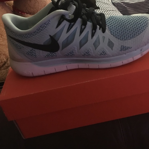 Nike Shoes - Nike free run 5.0