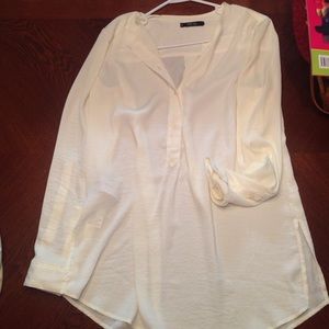 MNG basic creme colored Henley blouse