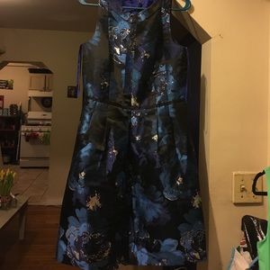 Tahari dress, size 10