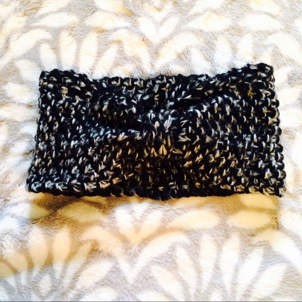 NWOT Knit Head Wrap 🖤☑️