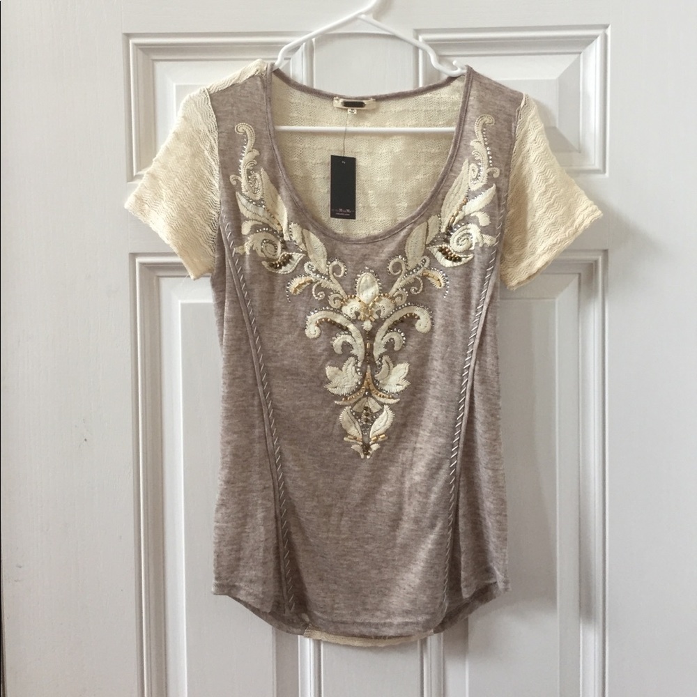 NWT Miss Me Lace Back Top