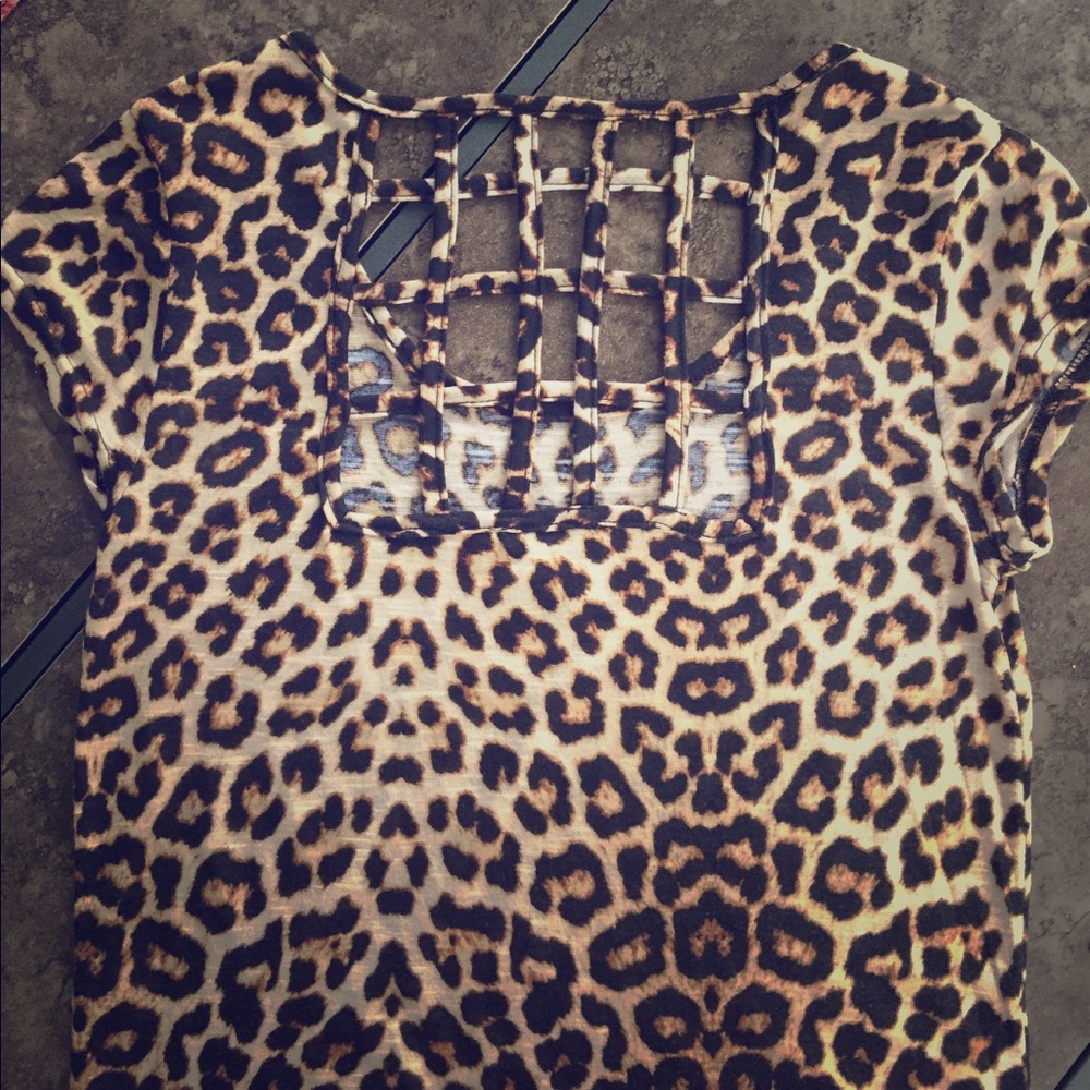 Welcome to the jungle cotton tee