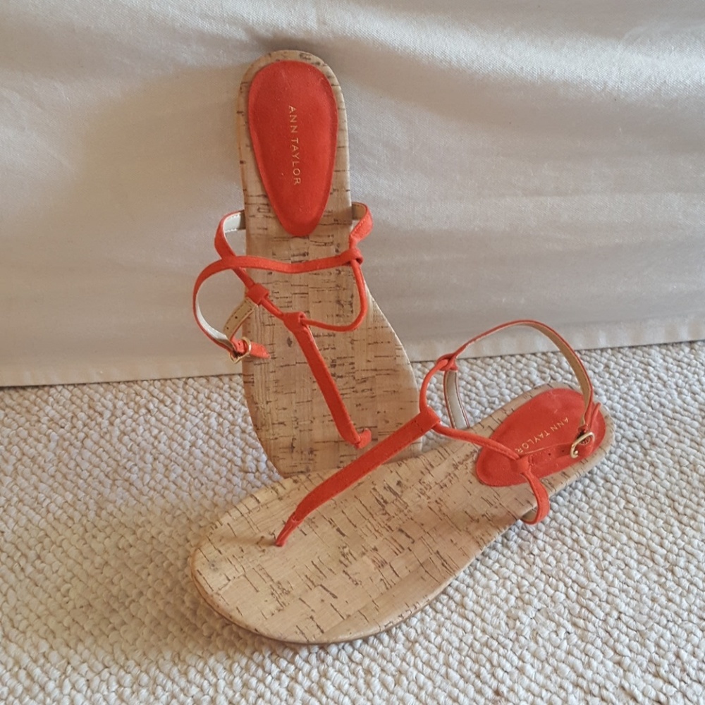 NEW Ann Taylor t-strap sandals