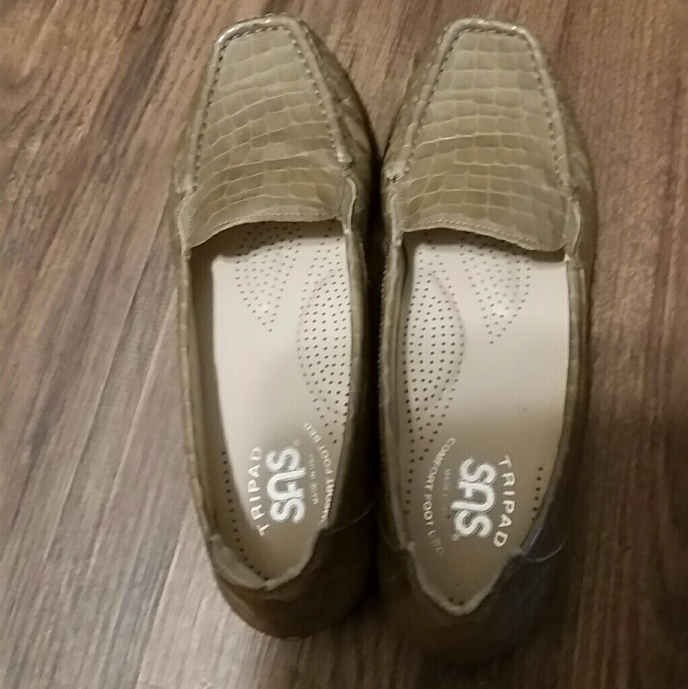 loafers
