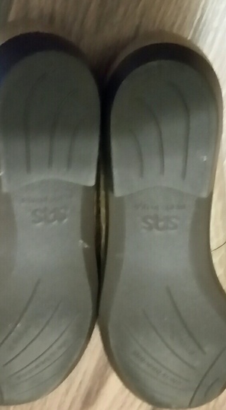 loafers - Picture 2 of 2