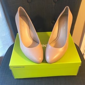 Gianni Bini Nude Pumps