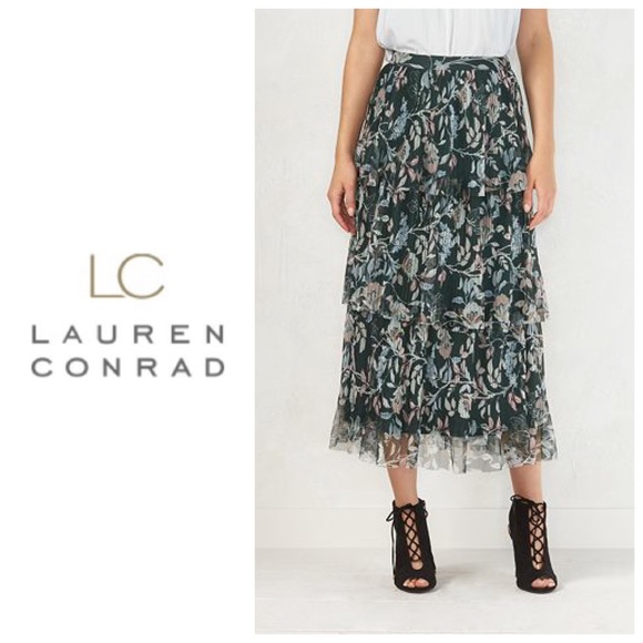 LC Lauren Conrad Dresses & Skirts - LC Lauren Conrad Tiered Tulle Midi Skirt S NWT