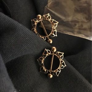 14g sunflower 🌻 nipple rings