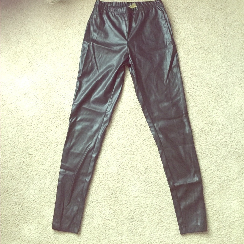 Jessie James Decker "Ross" faux leather leggings