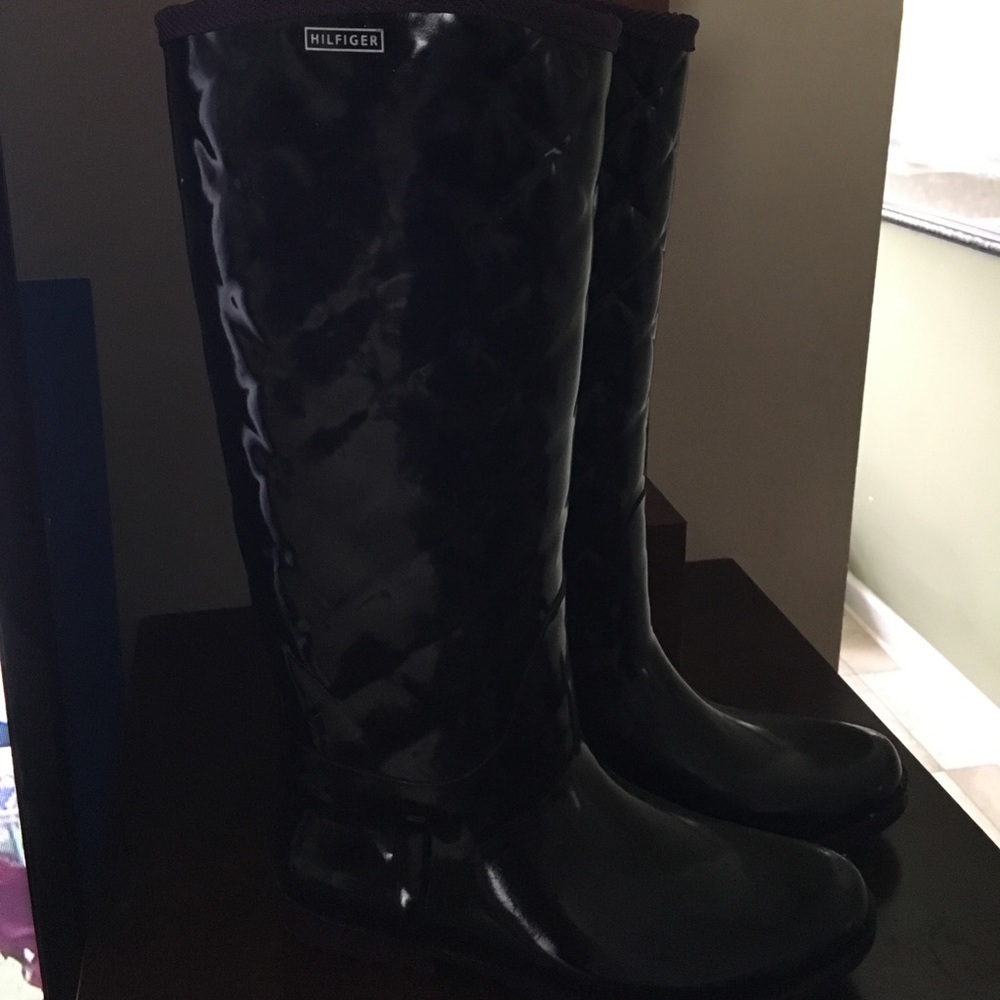 Tommy Hilfiger tall rain boots.