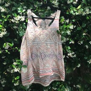 🌸Sheer, tribal-patterned top🌸