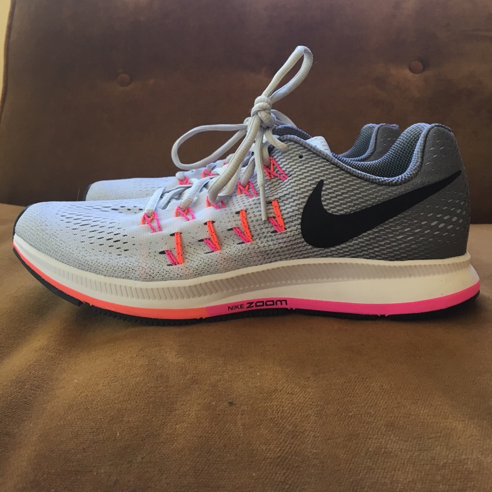 Nike Zoom Pegasus 33, Size 9